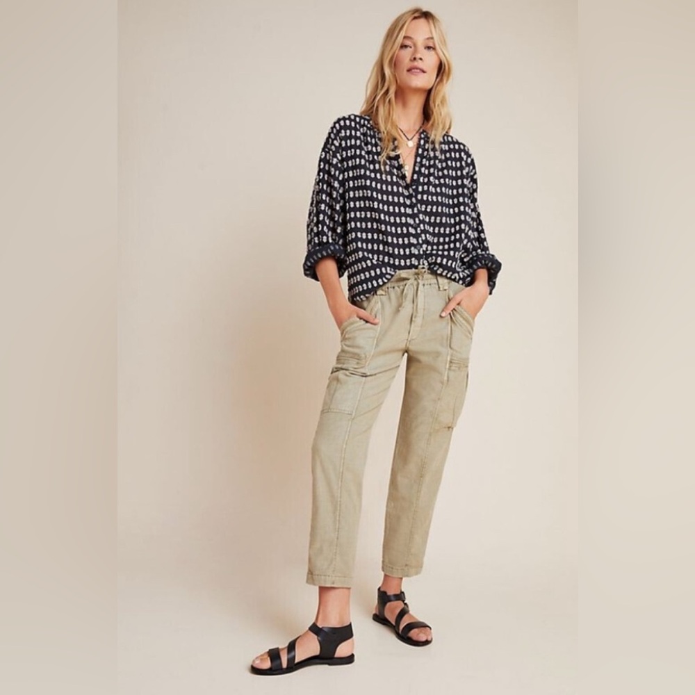 Anthropologie Angela Cropped Cargo Pants in Moss Green Size 25